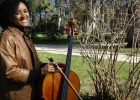   Zulaima Boheto, al  violonchelo forma parte del trío que intervendrá esta tarde. 